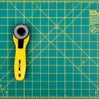 Olfa Fabric Cutting Kit