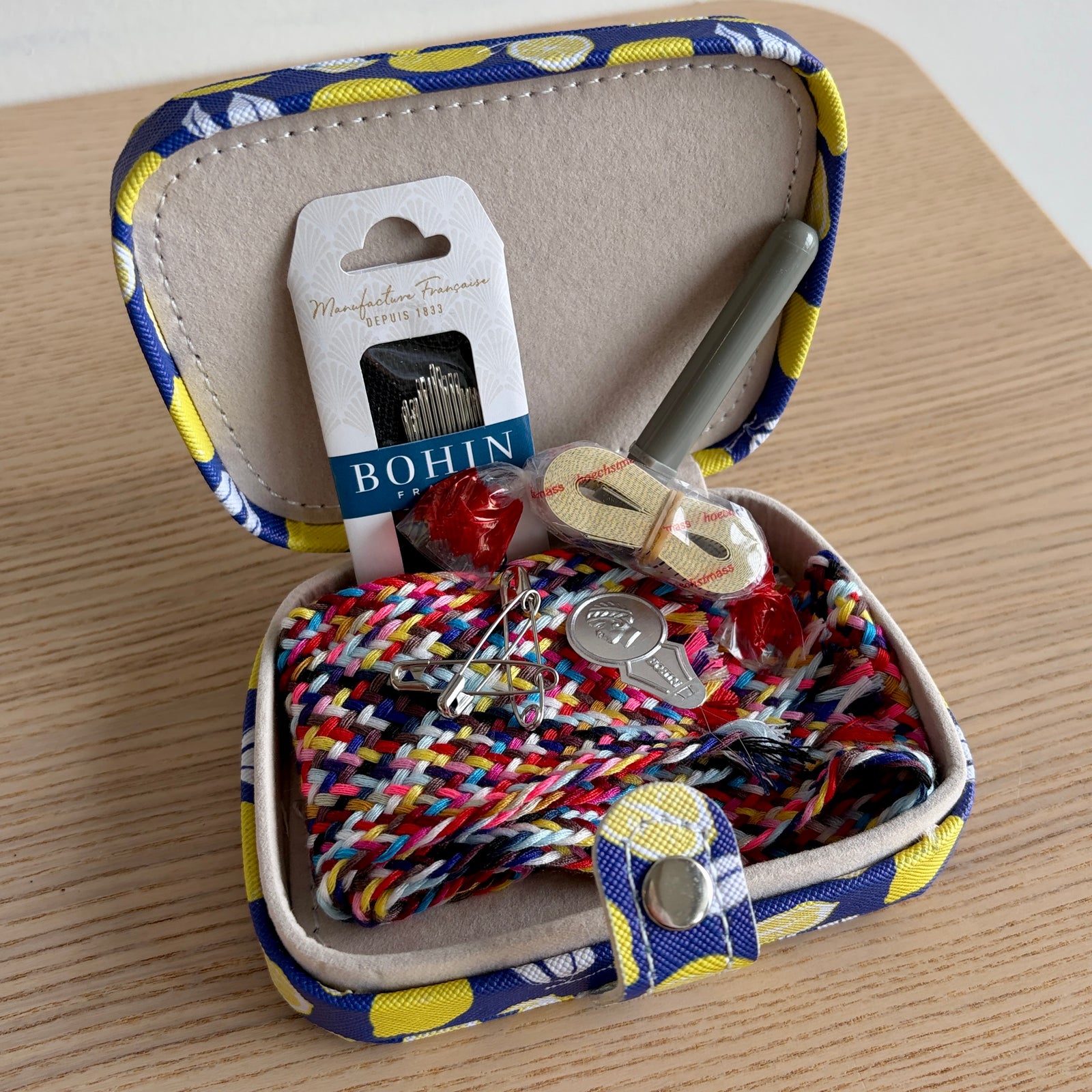 Bohin La Dolce Vita Sewing Kit