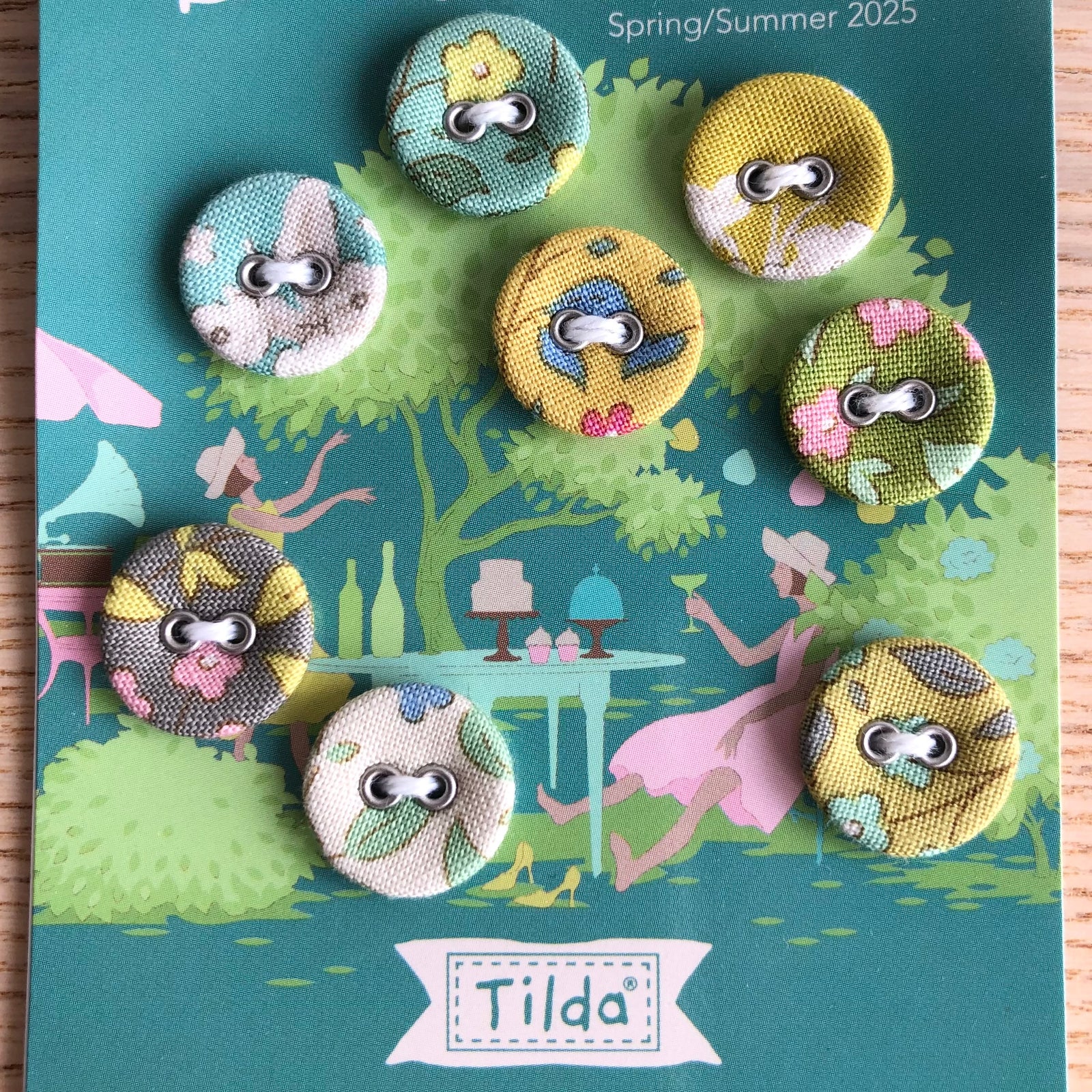 Tilda Sunday Brunch Buttons Teal