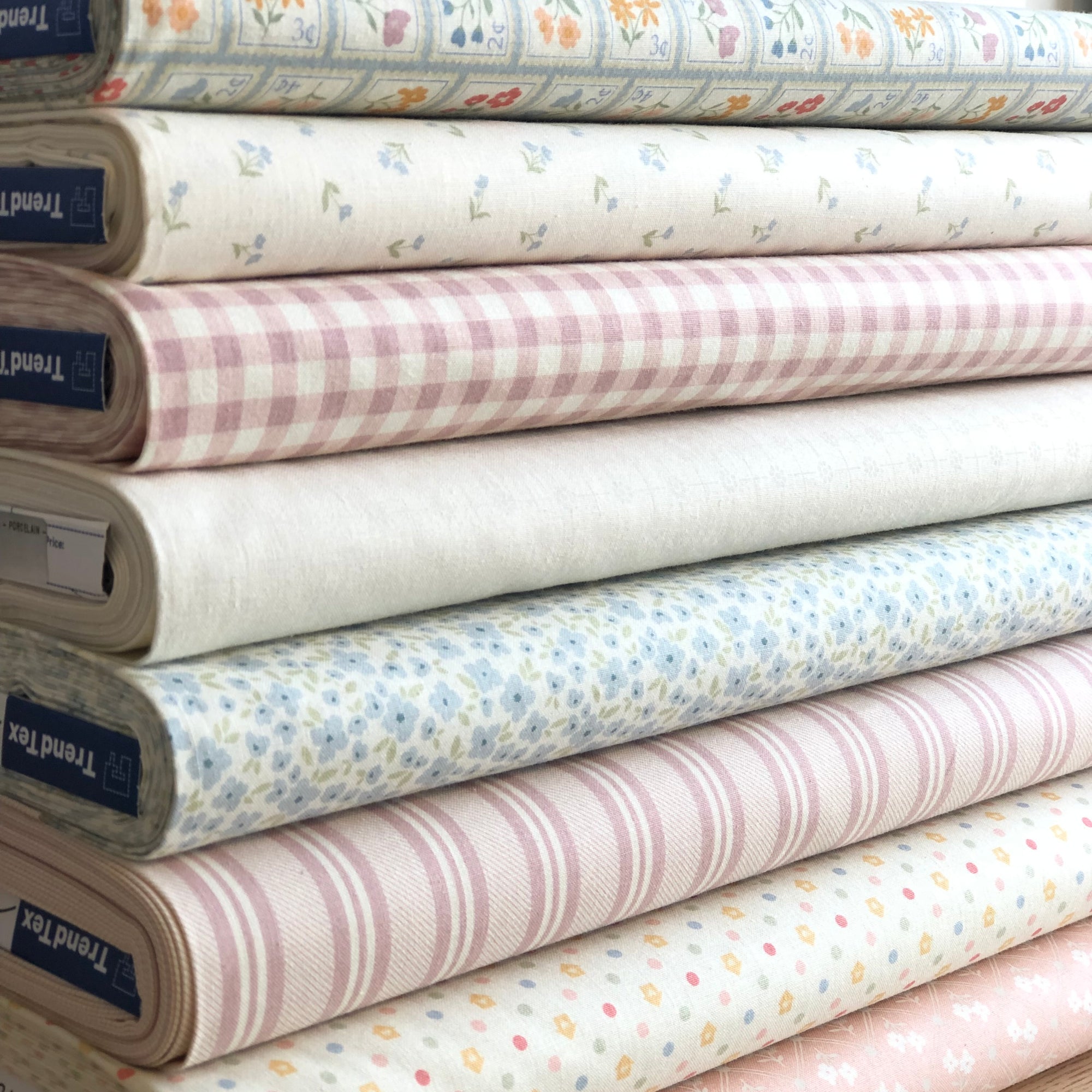 Cottage Charm row by row Porcelain