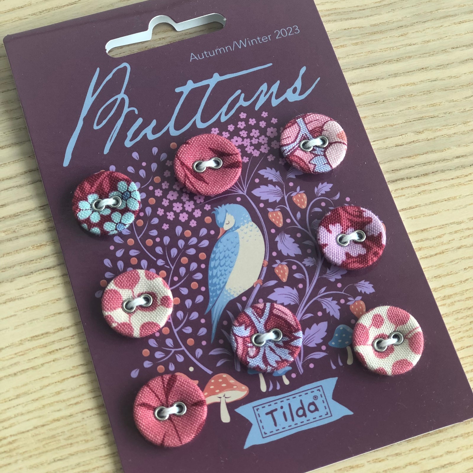 Tilda Hibernation Buttons Plum