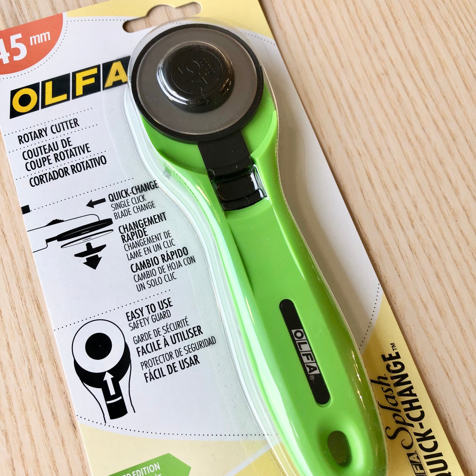 Olfa Splash 45mm Rotary Cutter in Green