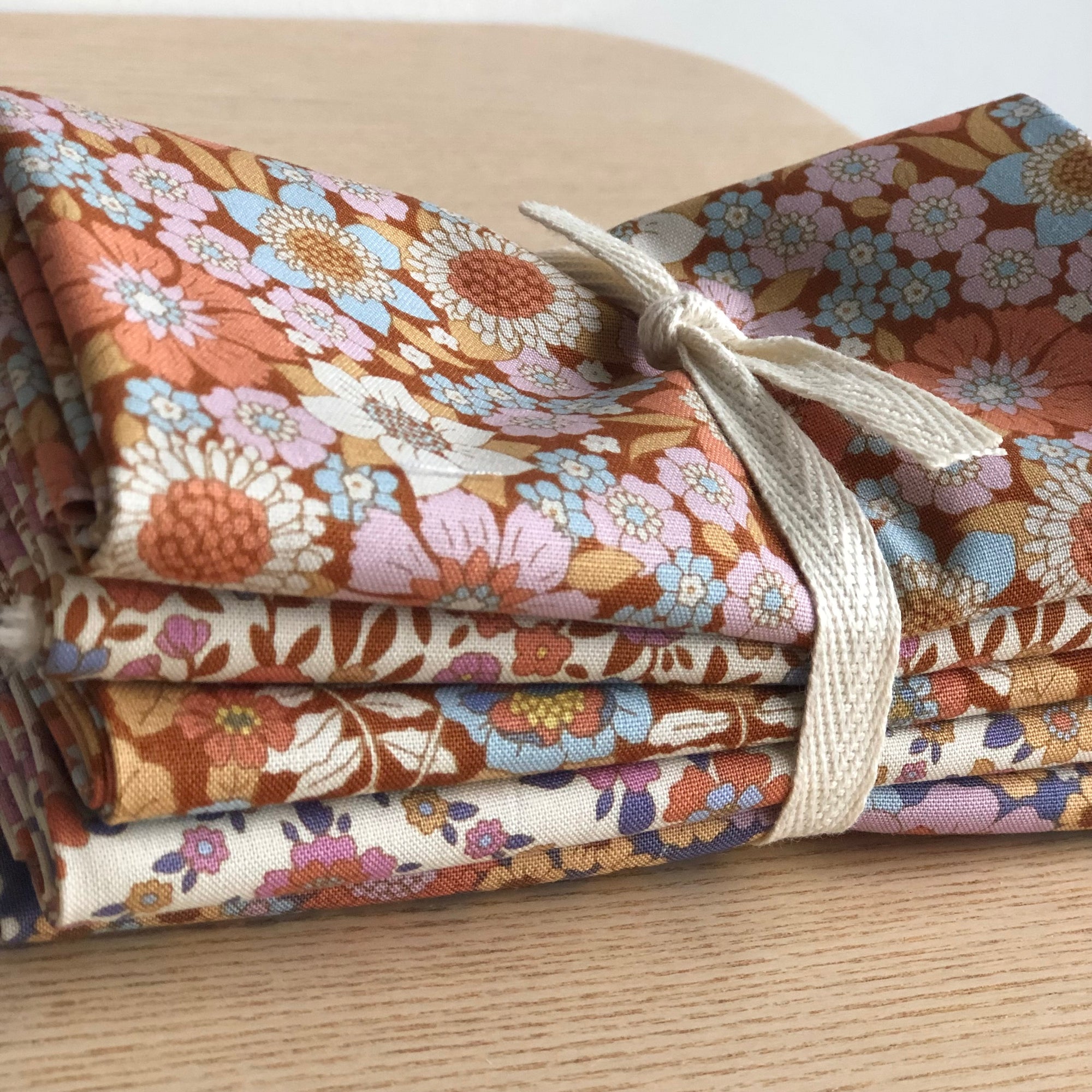Wallflower Fat Quarter Bundle Caramel