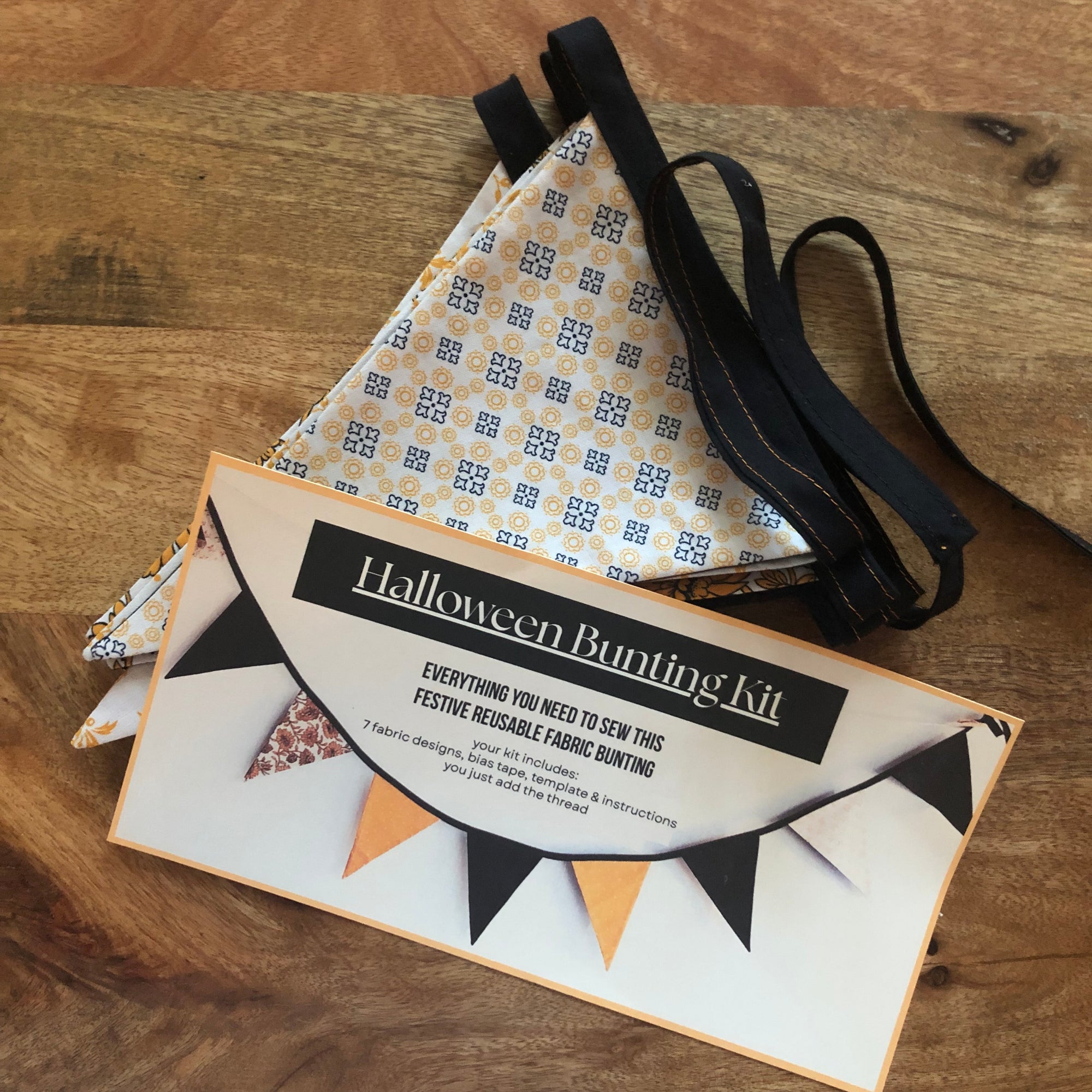 Halloween Bunting Kit