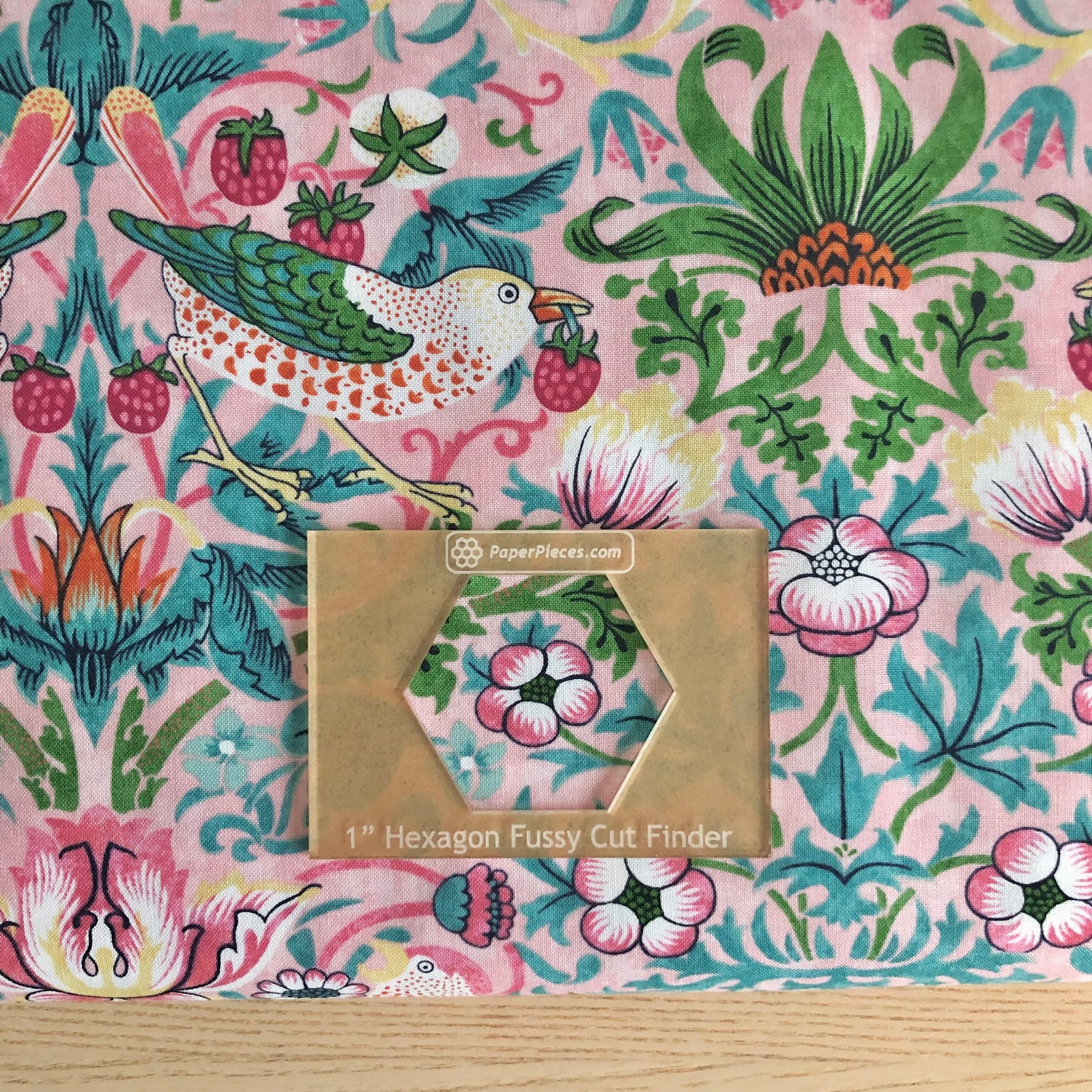 1" Hexagon Fussy Cut Finder