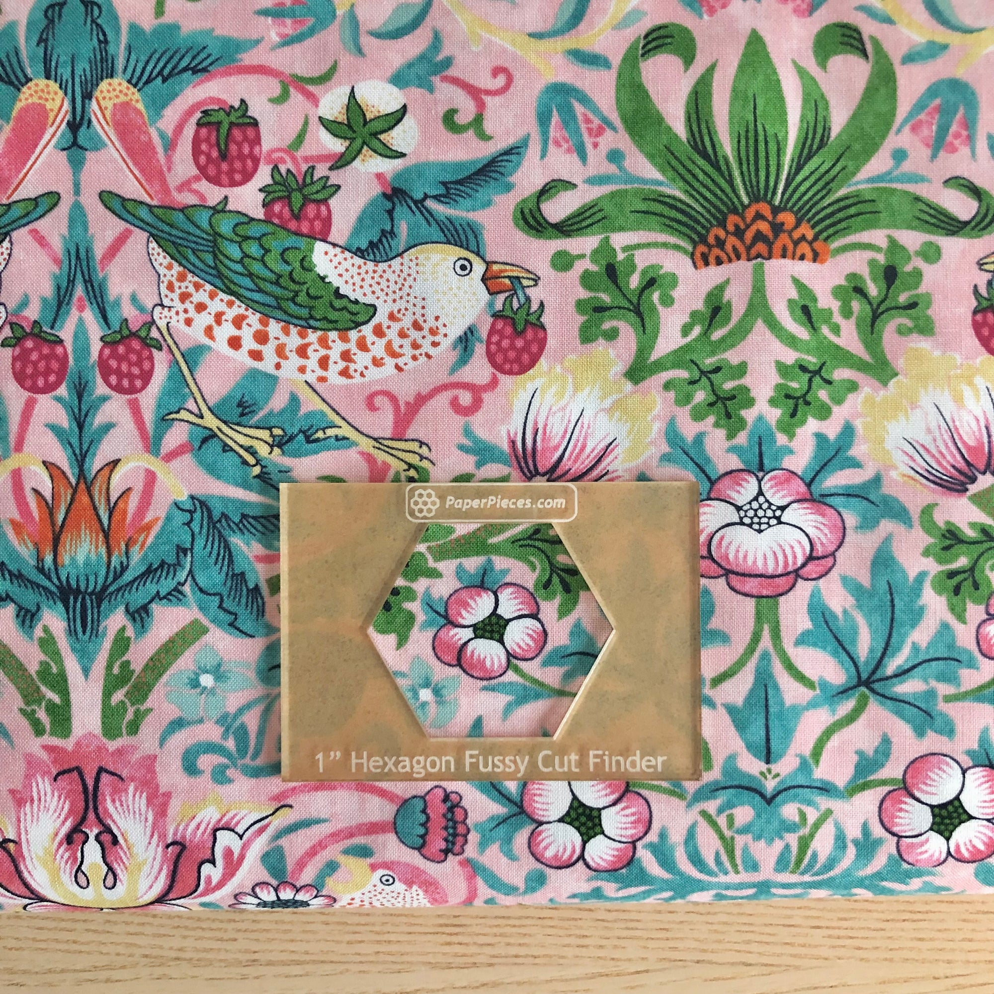 1" Hexagon Fussy Cut Finder