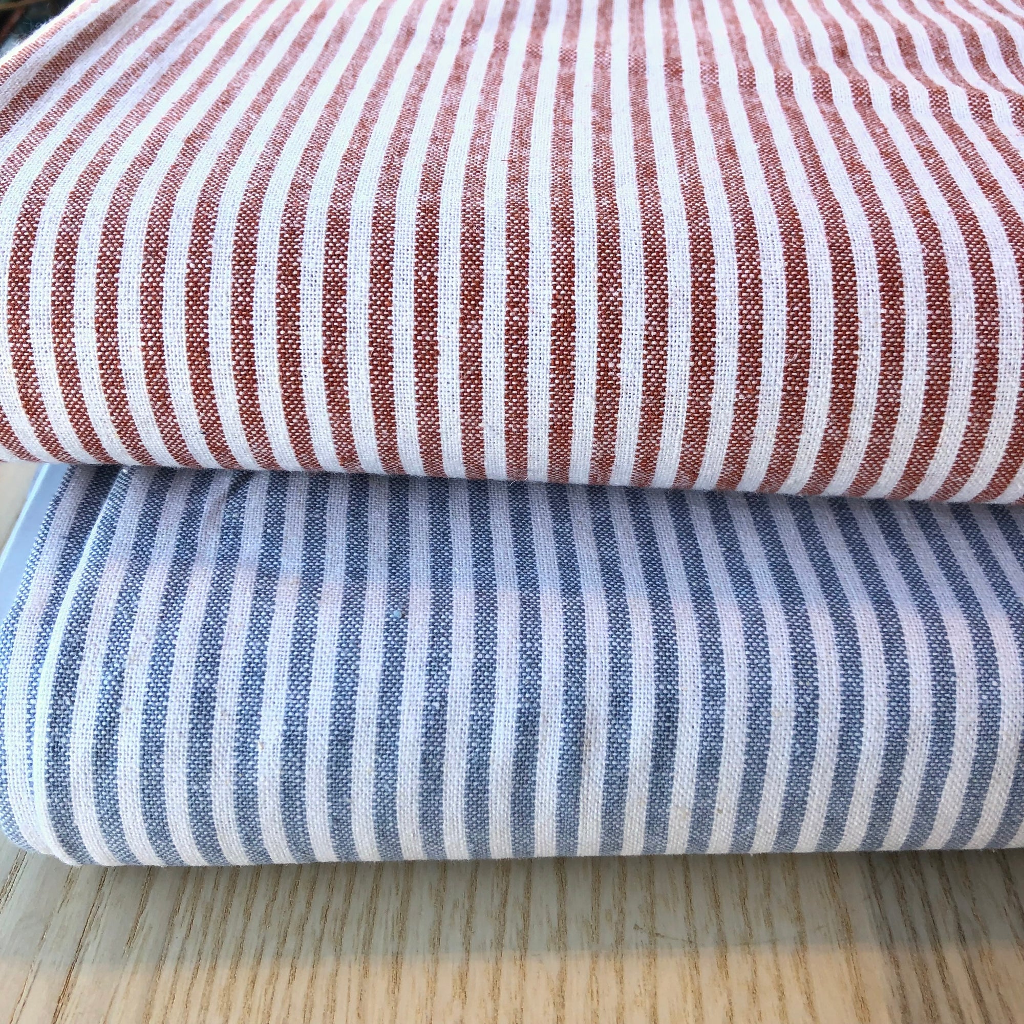 Essex Yarn Dyed Classic Woven Chambray Stripes