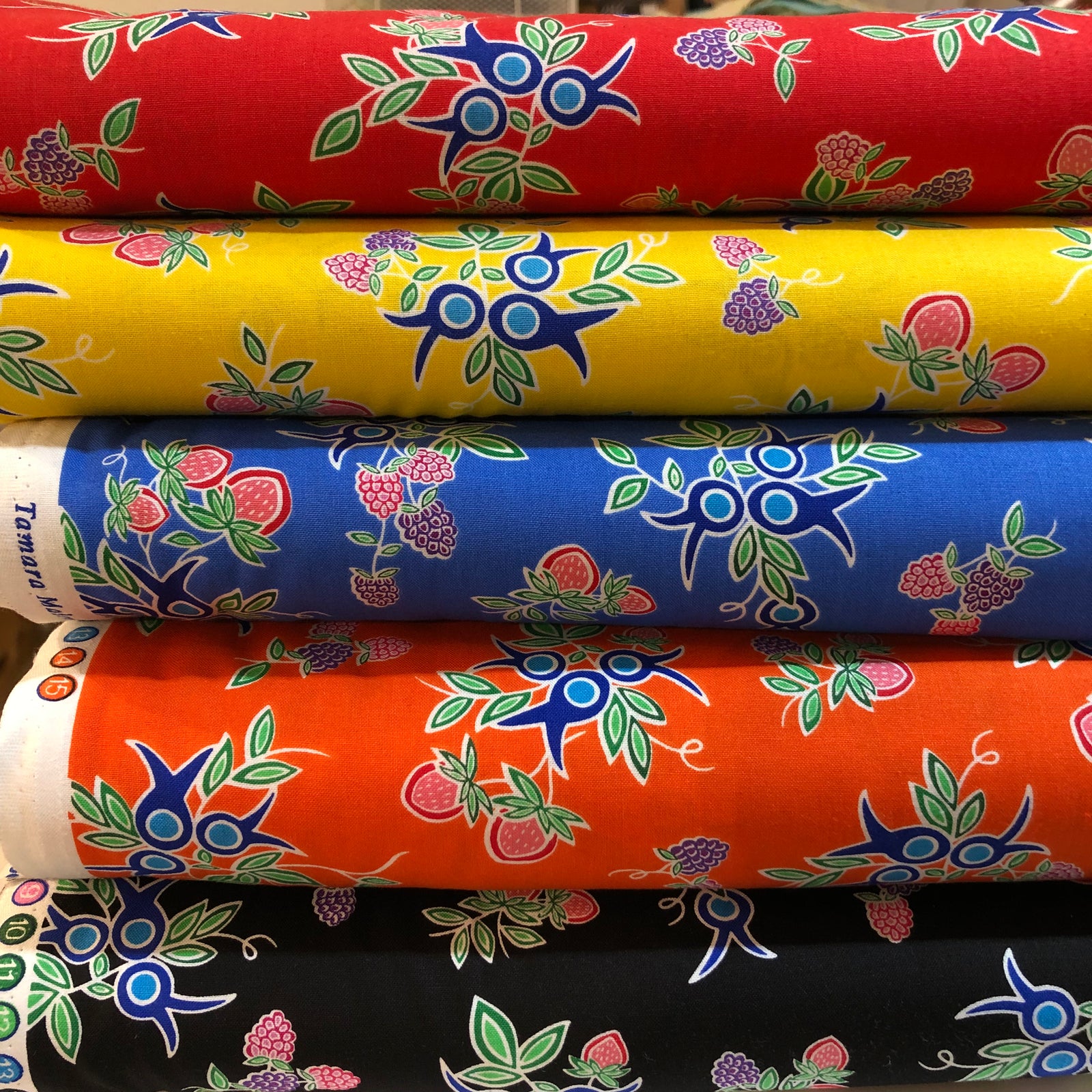 13 Moons Berry Fast Black