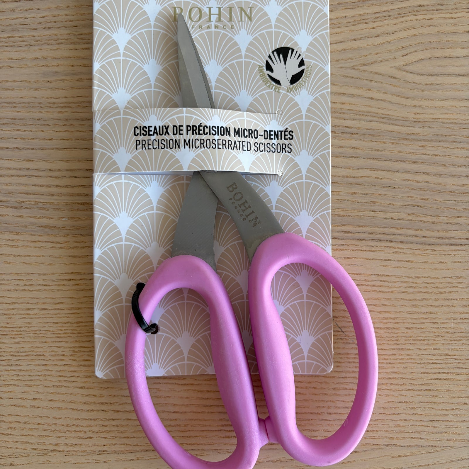 Bohin Precision Microserrated Scissors Orchid Pink