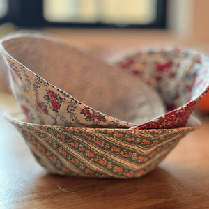 Bowl and Plate Cozy Workshop - Saturday November 28 - 9:30am to 4:30pm