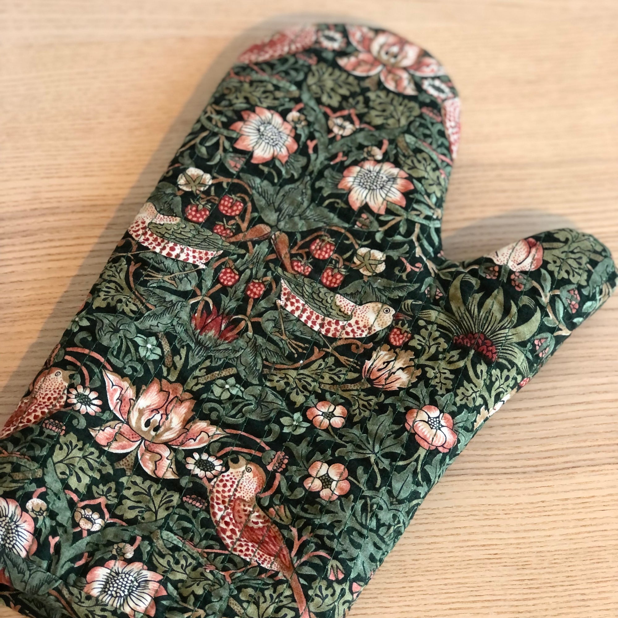 Quilted Oven Mitt Workshop - Sunday December 8 - 11am to 3pm