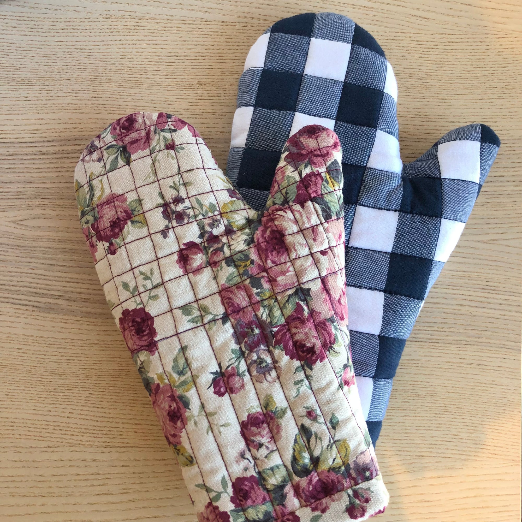 Quilted Oven Mitt Workshop - Sunday December 8 - 11am to 3pm