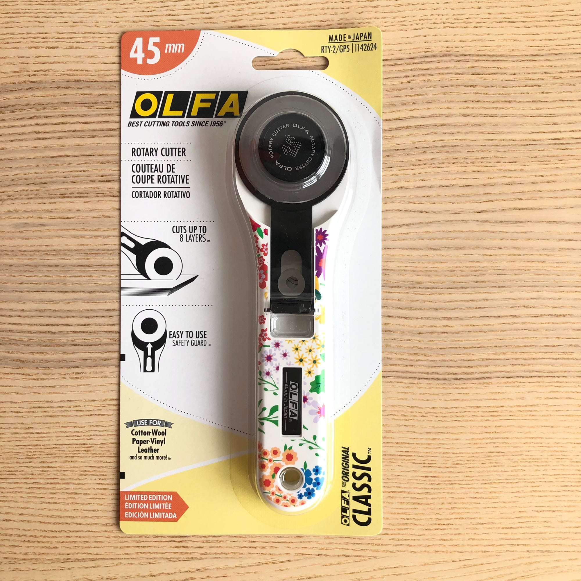 Olfa Splash 45mm Rotary Cutter Blooming Garden