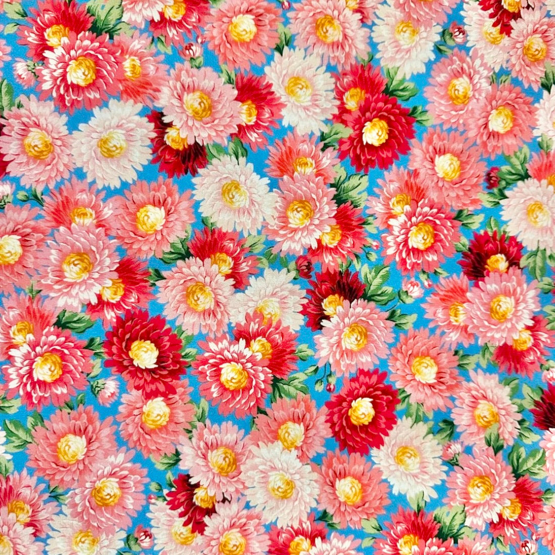 Vintage Blooms Straw Flower Blue