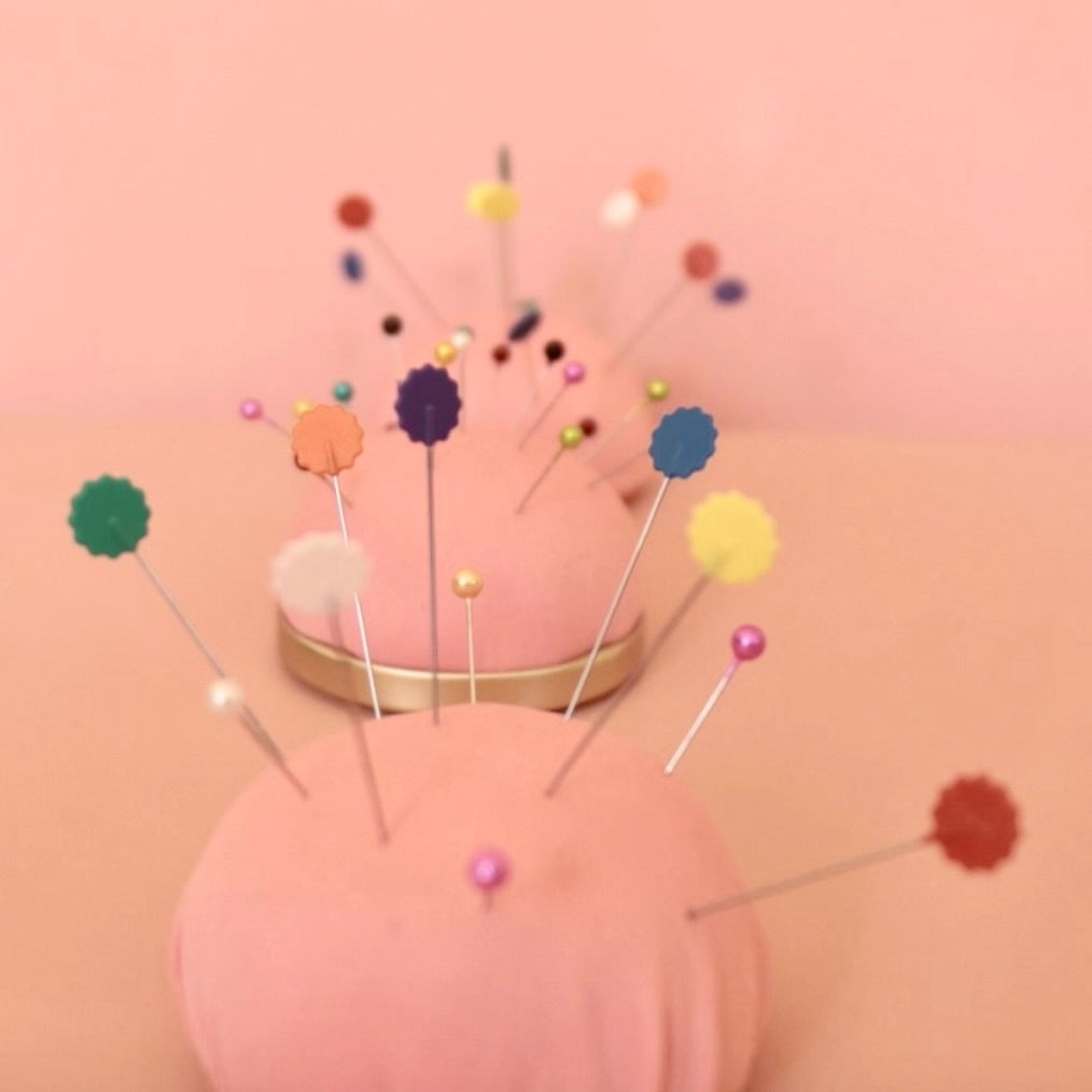 Bohin Flower Head Pins Assorted Colours