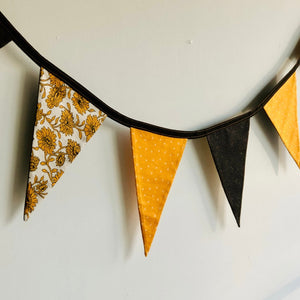 Bunting Sew Along - Thursday October 22 10am to 6pm