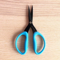 Karen Kay Buckley's Perfect Scissors Medium - Blue – Fabric Sauce