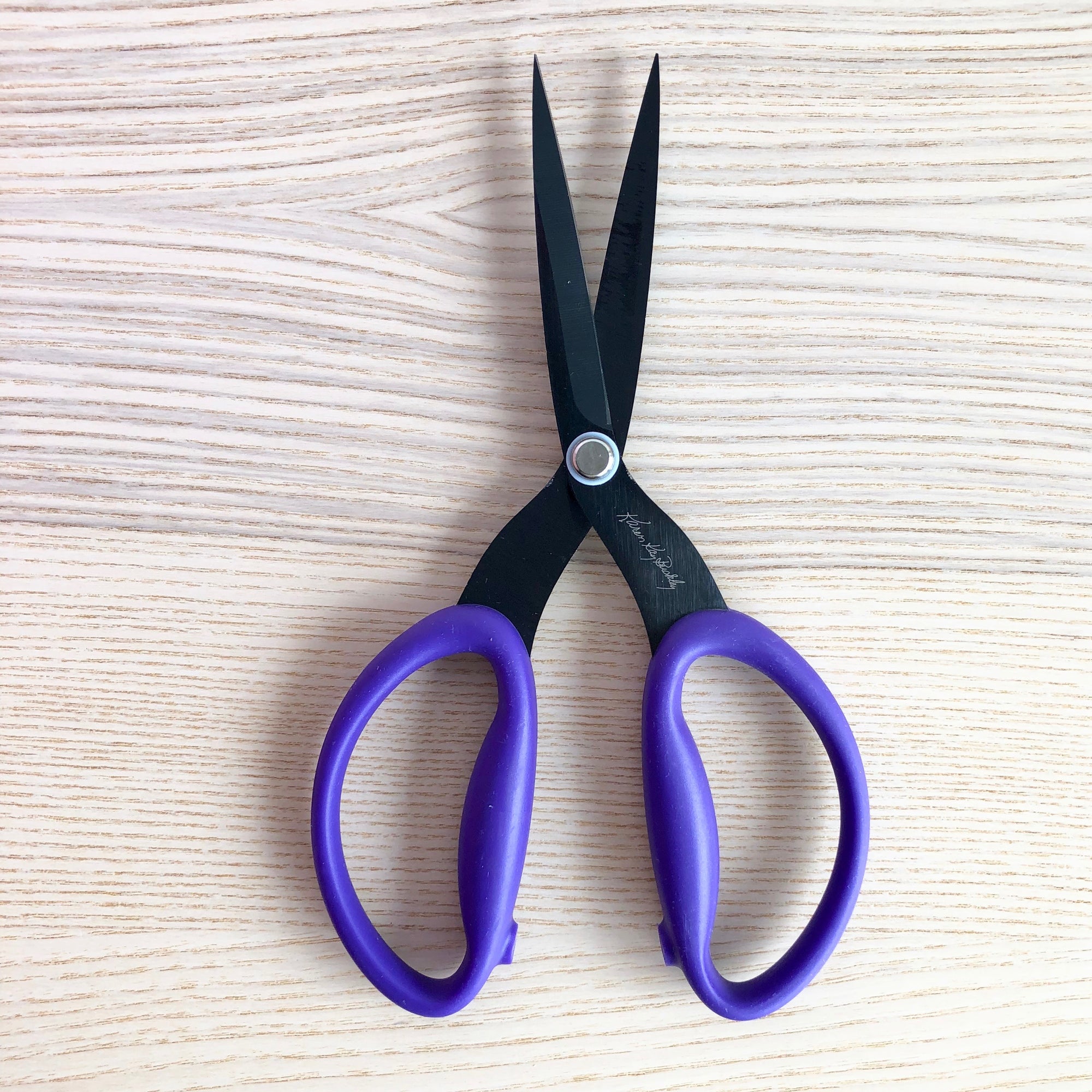 Karen Kay Buckley Perfect Scissors Large