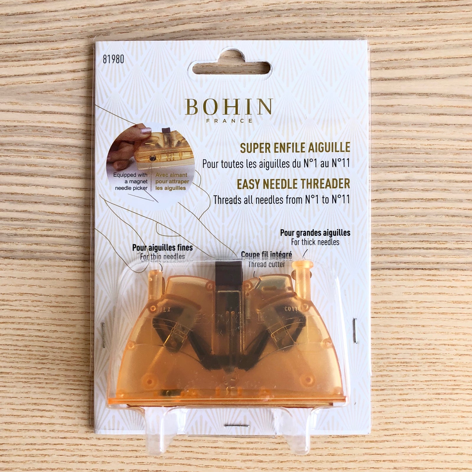 Bohin Easy Needle Threader