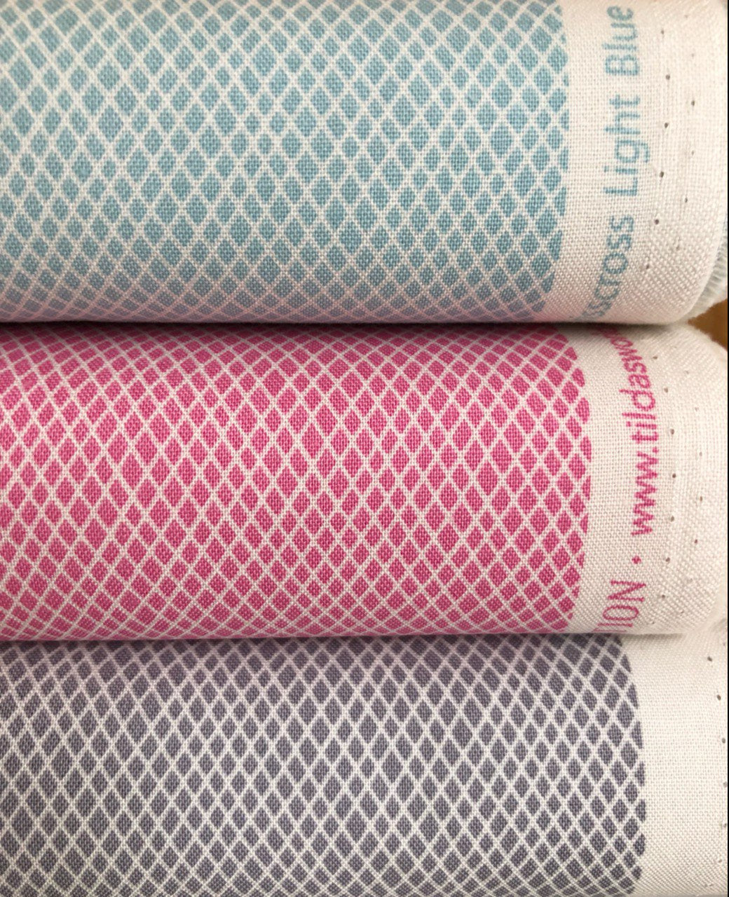 Tilda Crisscross Light Blue