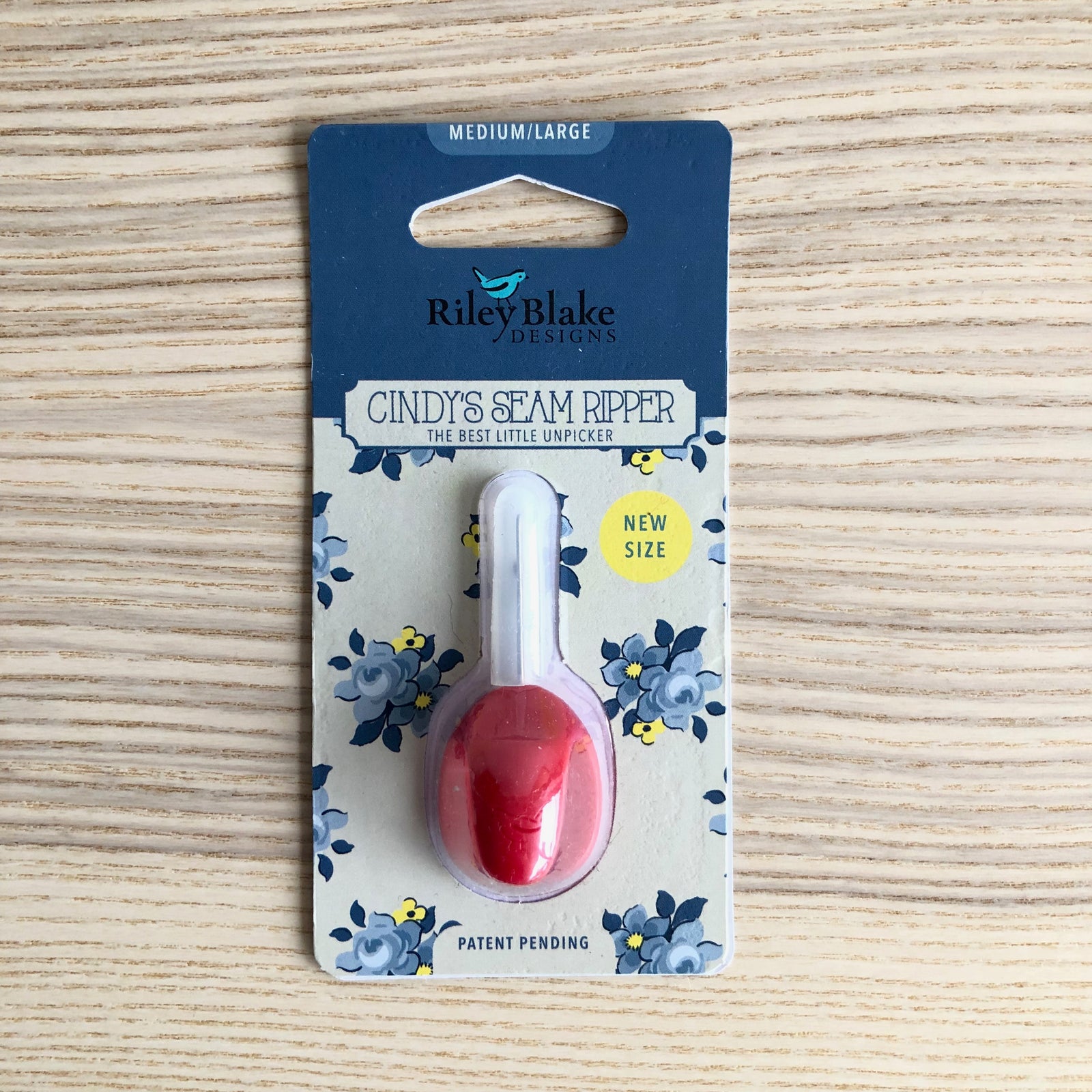 Cindy's Seam Ripper Med/Large Red