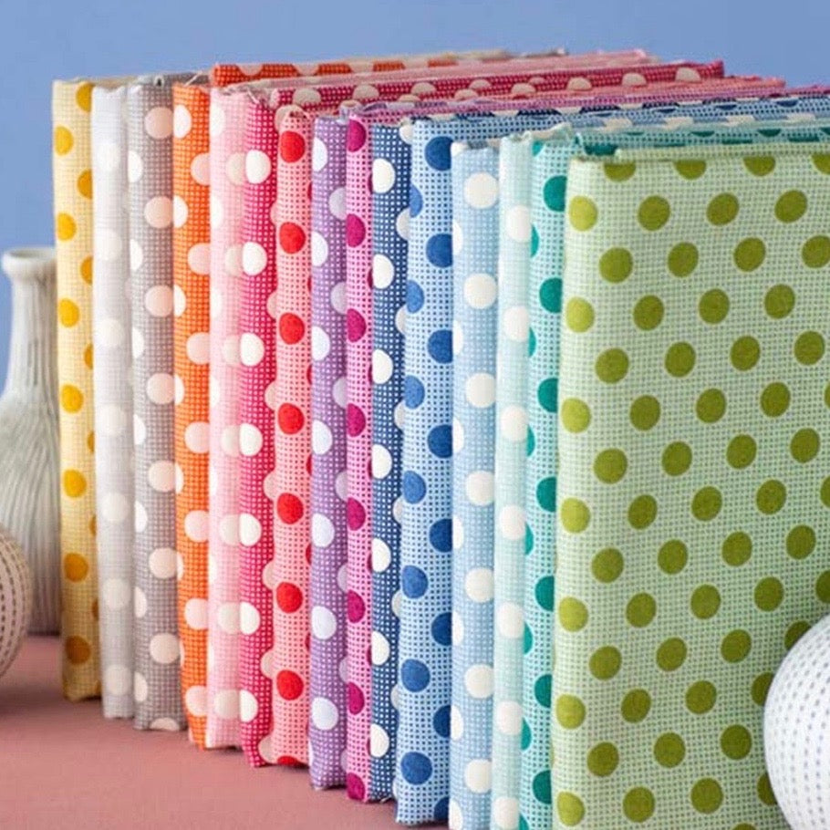 Tilda Medium Dots Red